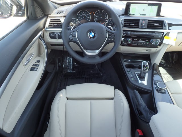 2017 BMW 3 Series 330i xDrive Gran Turismo