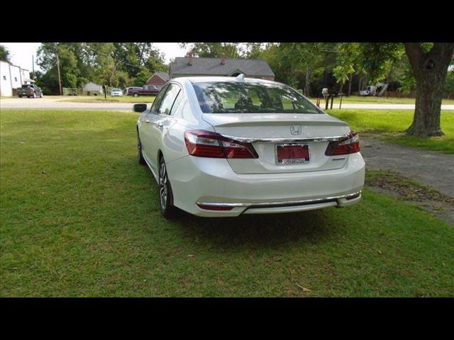 2017 Honda Accord Hybrid EX-L