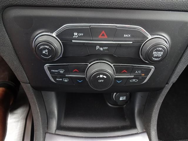 2016 Dodge Charger SE