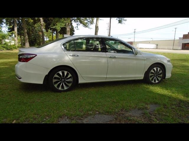 2017 Honda Accord Hybrid EX-L
