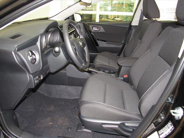 2017 Toyota Corolla Im Base