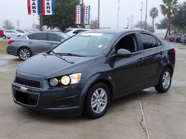 2016 Chevrolet Sonic LT Auto