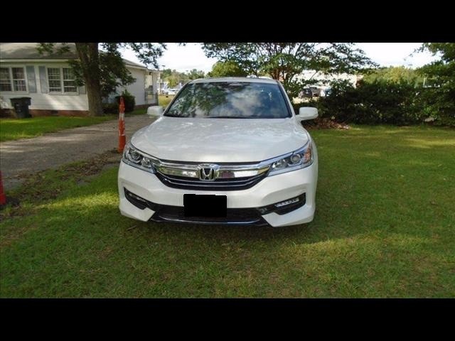 2017 Honda Accord Hybrid EX-L