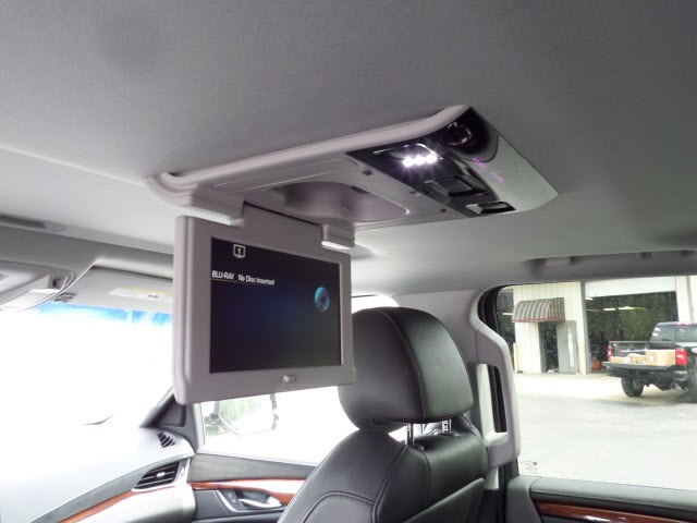 2016 Cadillac Escalade Luxury Collection