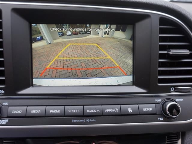 2017 Hyundai Elantra LTD.