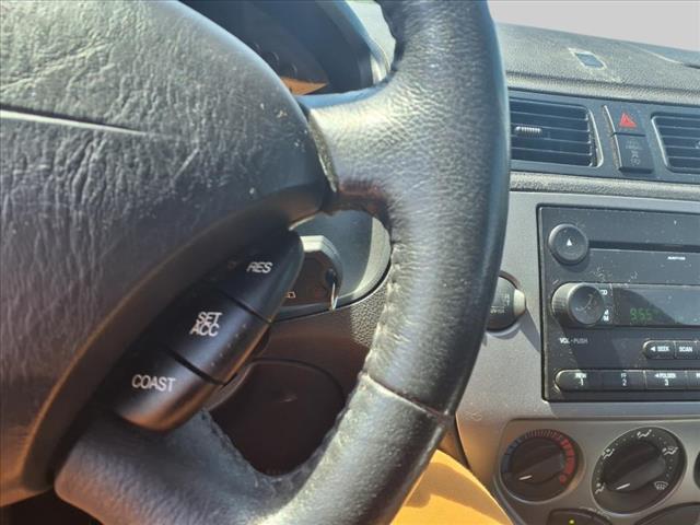 2006 Ford Focus ZX5 SES