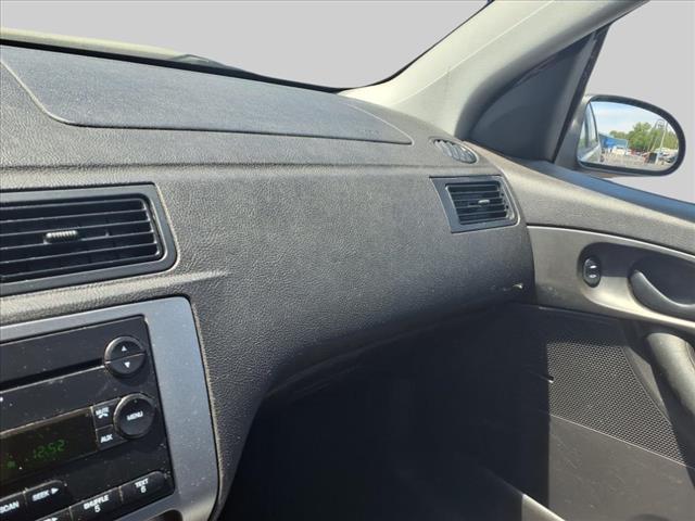 2006 Ford Focus ZX5 SES