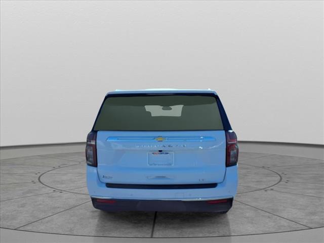 2023 Chevrolet Suburban LT