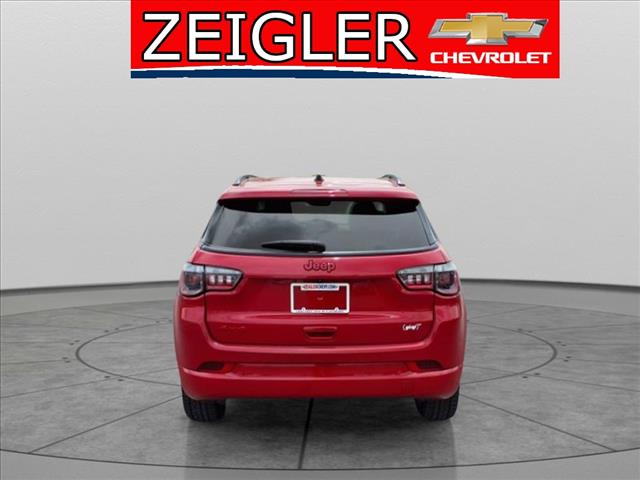 2022 Jeep Compass (Red) Edition