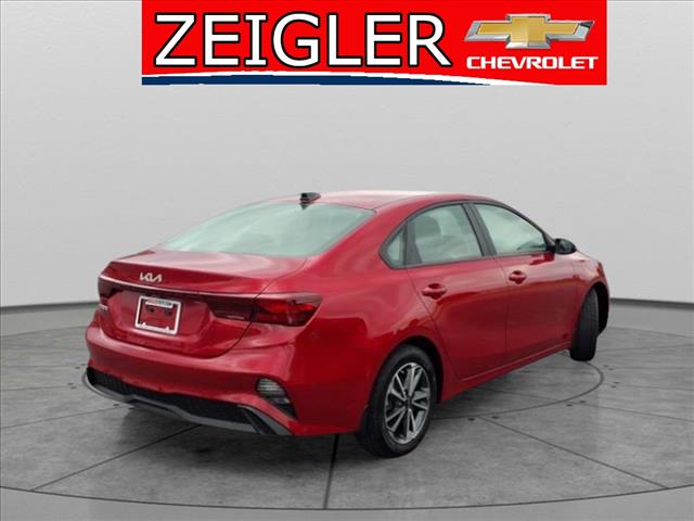 2023 Kia Forte LXS