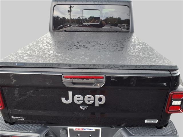 2021 Jeep Gladiator Overland