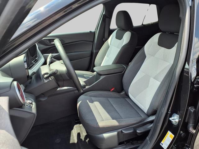 2024 Chevrolet Trax RS