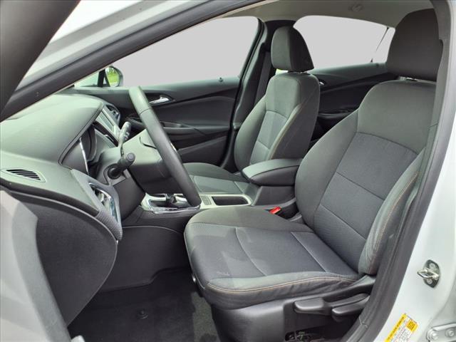 2018 Chevrolet Cruze LS Auto