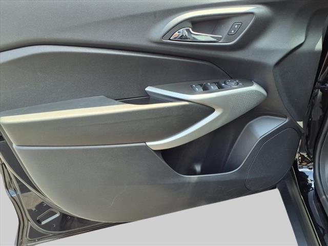 2024 Chevrolet Trax RS