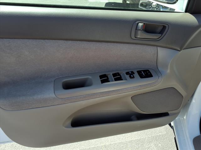 2003 Toyota Camry LE