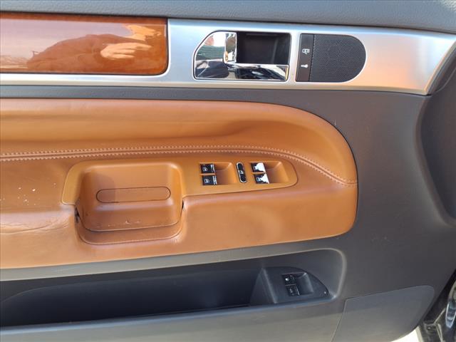 2005 Volkswagen Touareg V8