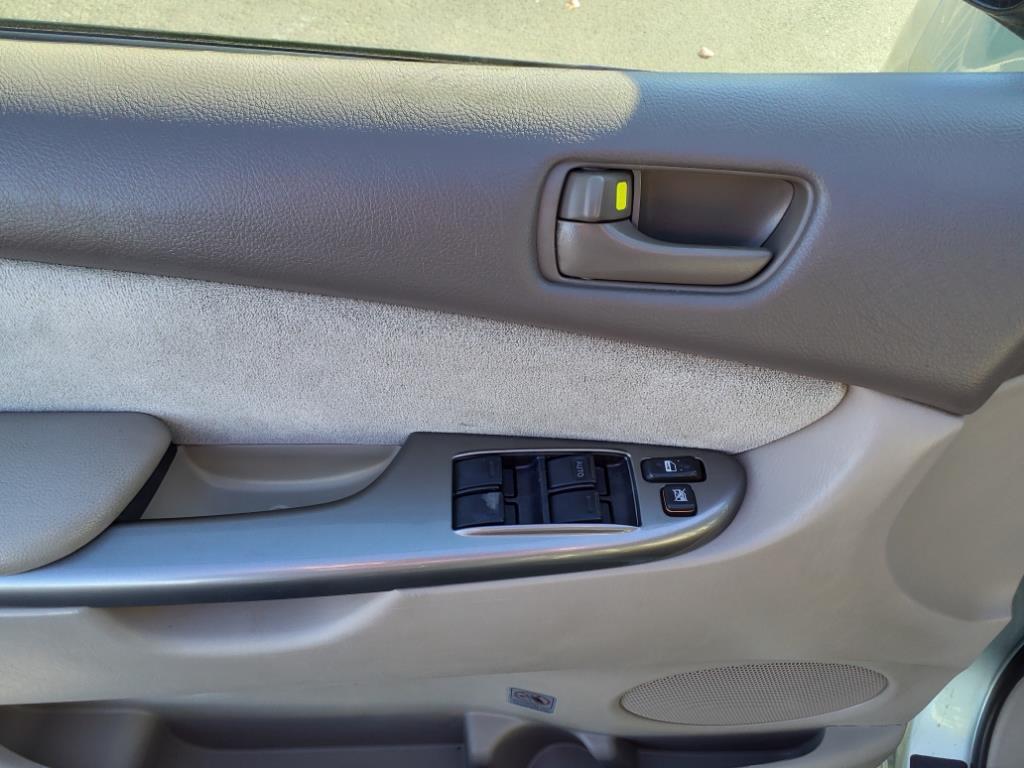 2010 Toyota Sienna CE 7-Passenger