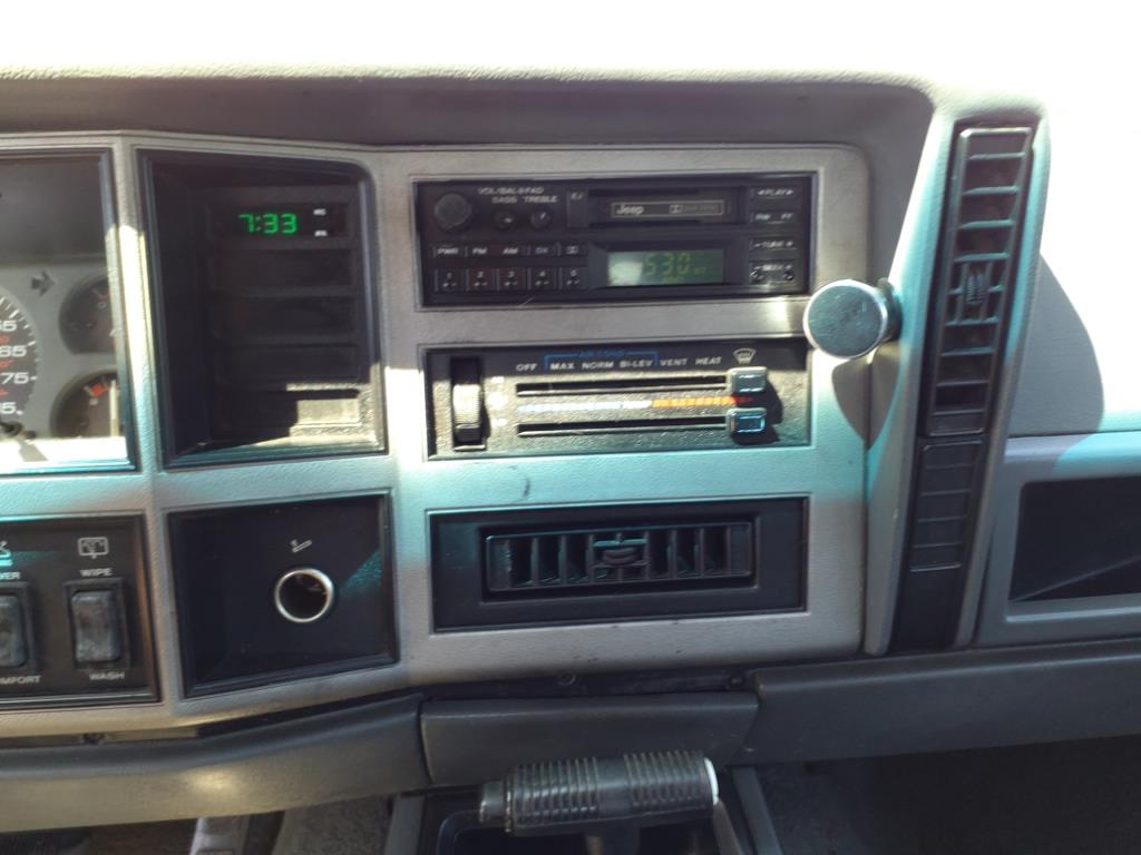 1991 Jeep Cherokee Laredo