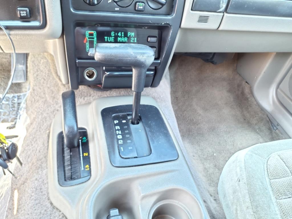 1995 Jeep Grand Cherokee Laredo