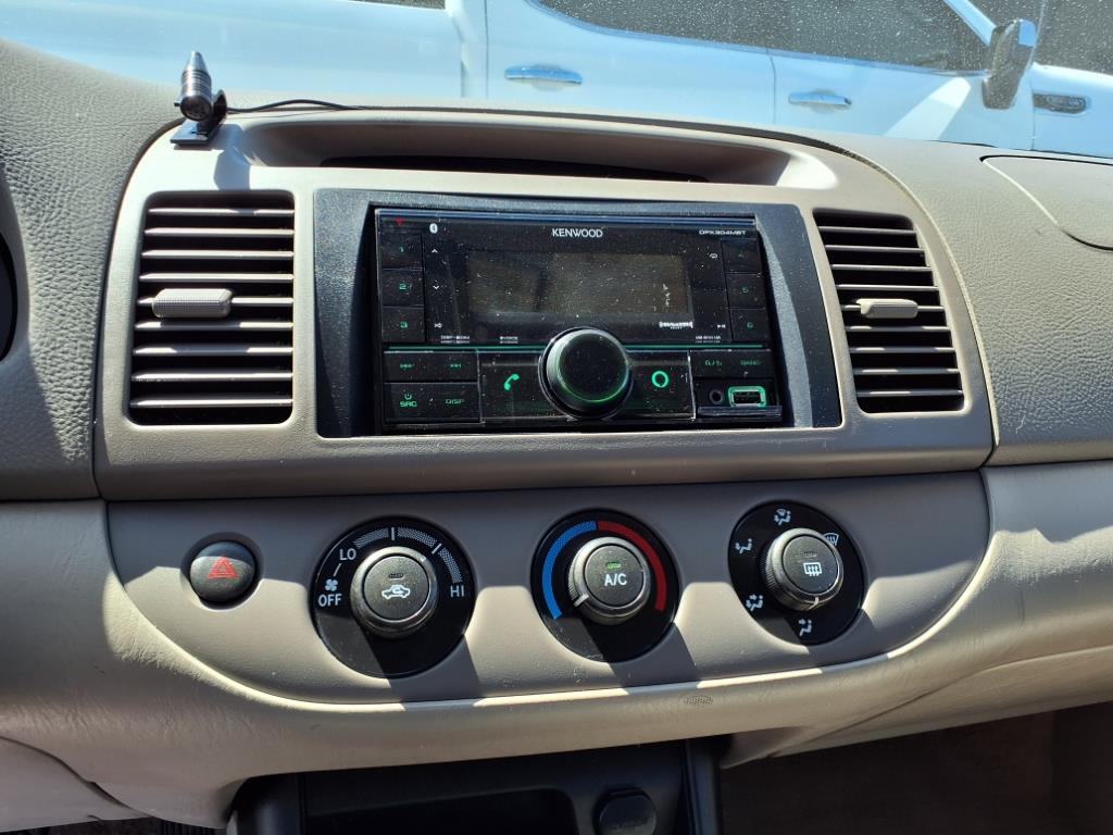 2003 Toyota Camry LE