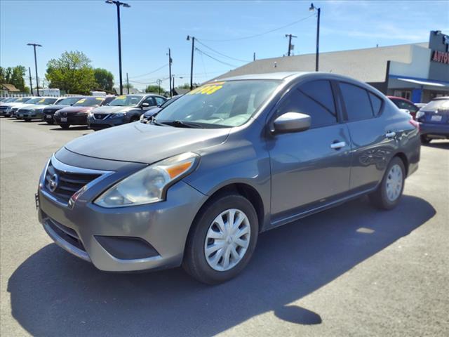 2017 Nissan Versa 1.6 SV