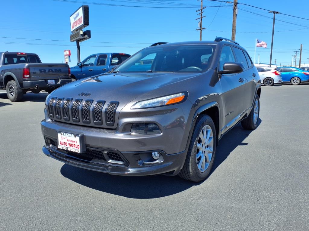 2018 Jeep Cherokee Latitude - main photo