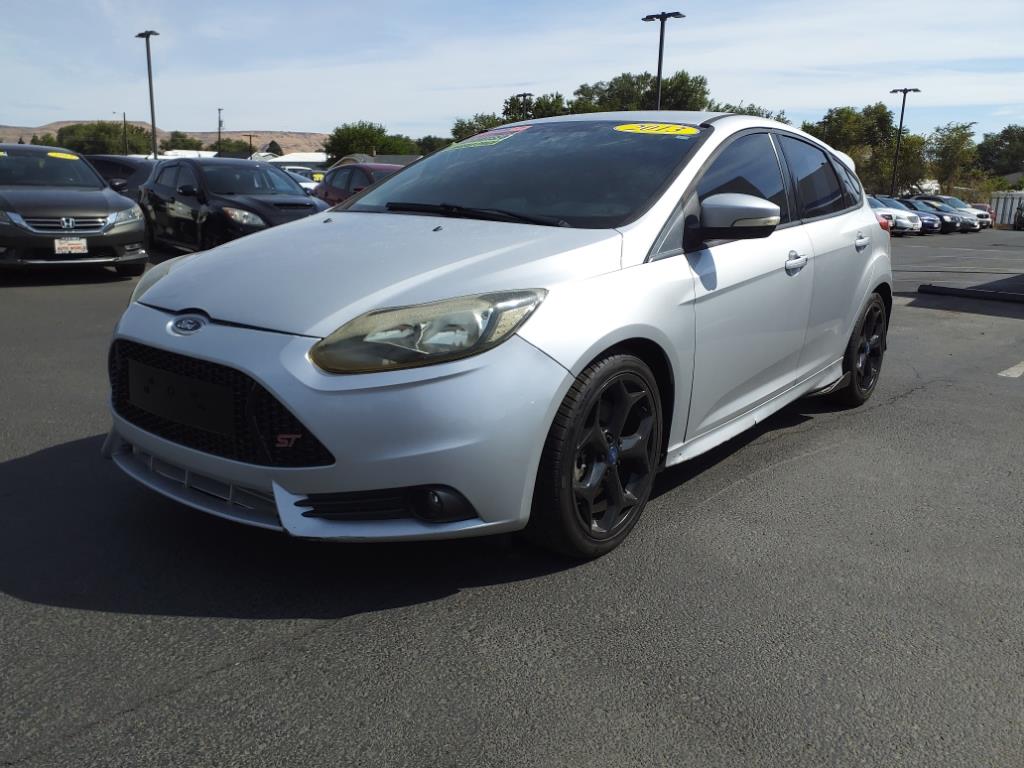 2013 Ford Focus ST - main photo