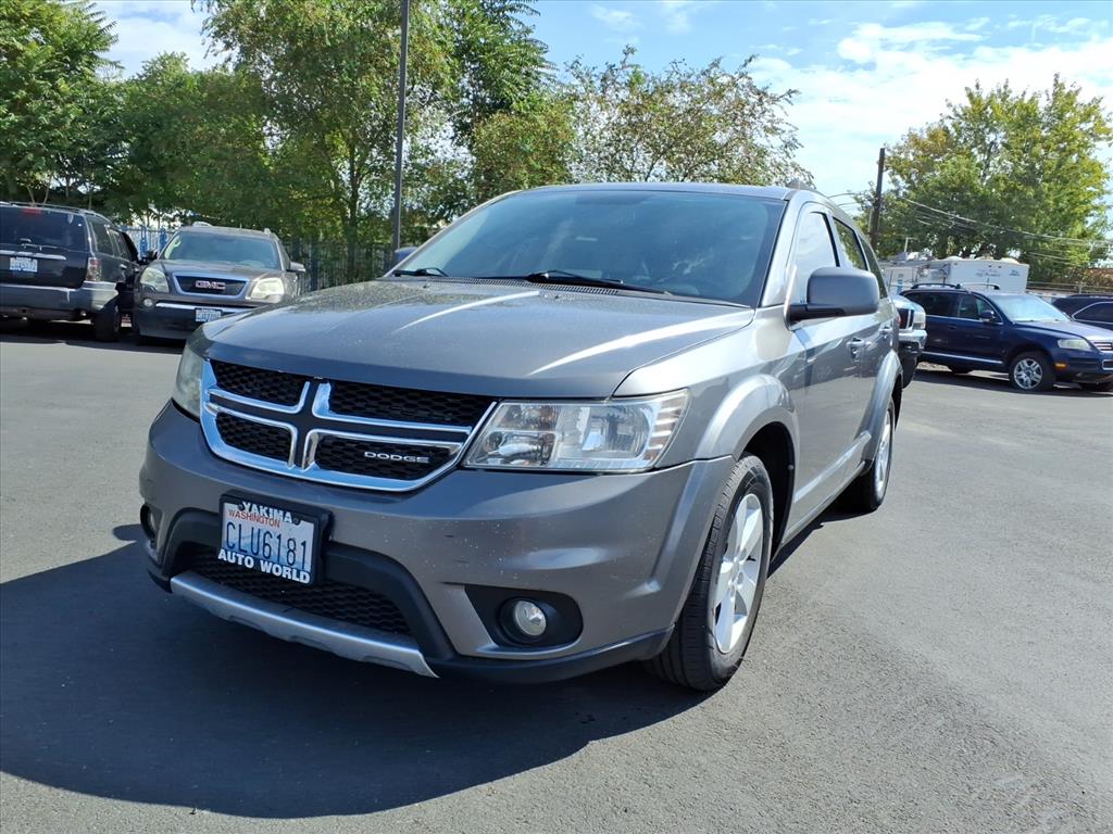 2012 Dodge Journey SXT - main photo