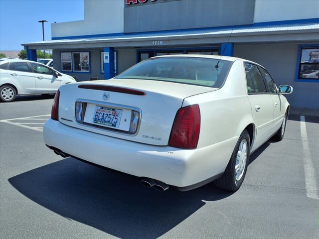 2003 Cadillac DeVille Base