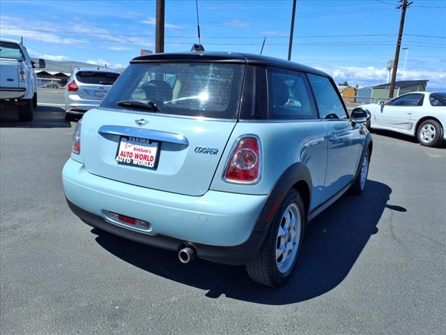 2013 MINI Hardtop Cooper