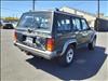 1991 Jeep Cherokee Laredo - thumbnail 2