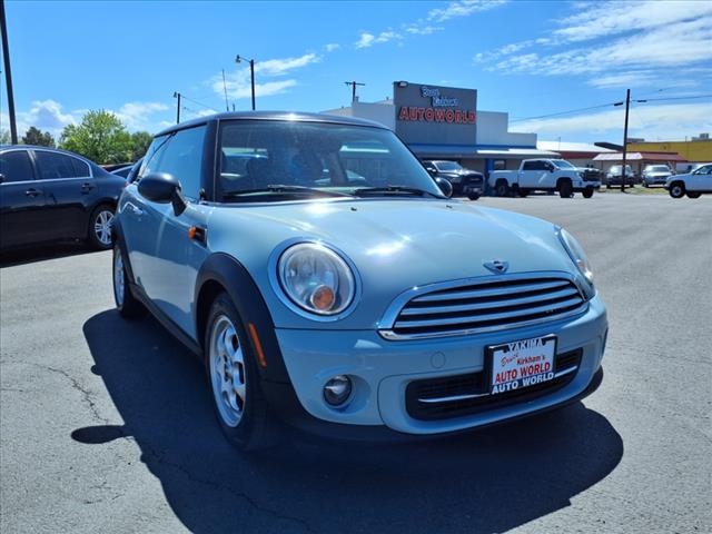 2013 MINI Hardtop Cooper