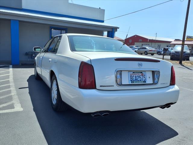 2003 Cadillac DeVille Base