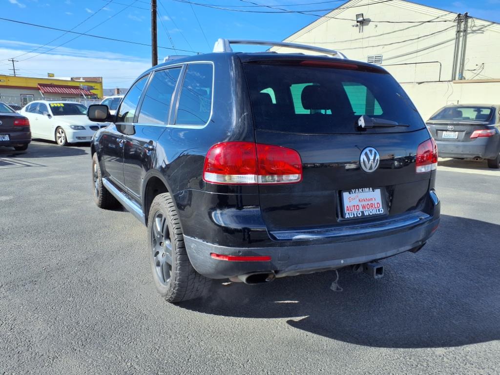 2005 Volkswagen Touareg V8