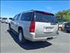 2007 GMC Yukon XL SLE - thumbnail 4