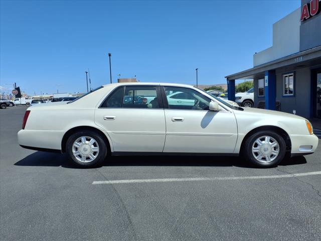 2003 Cadillac DeVille Base
