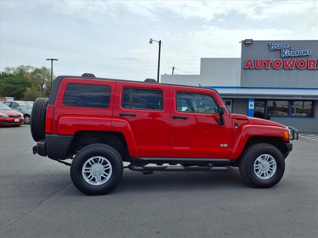2008 HUMMER H3 Base