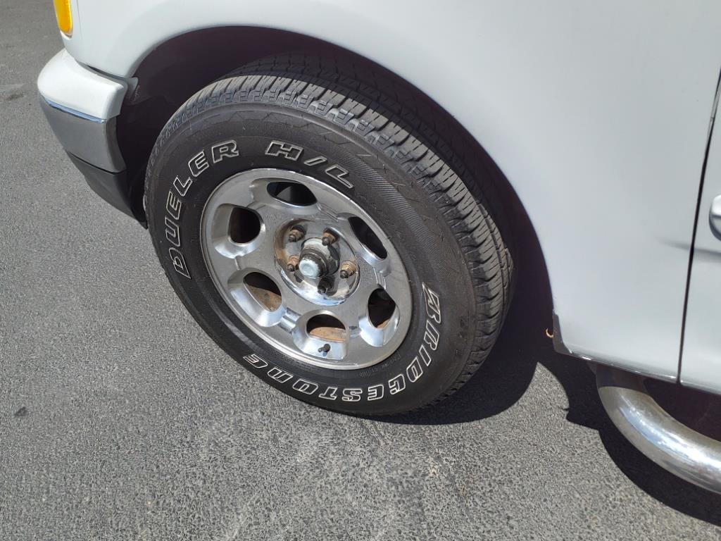 2003 Ford F-150 XLT