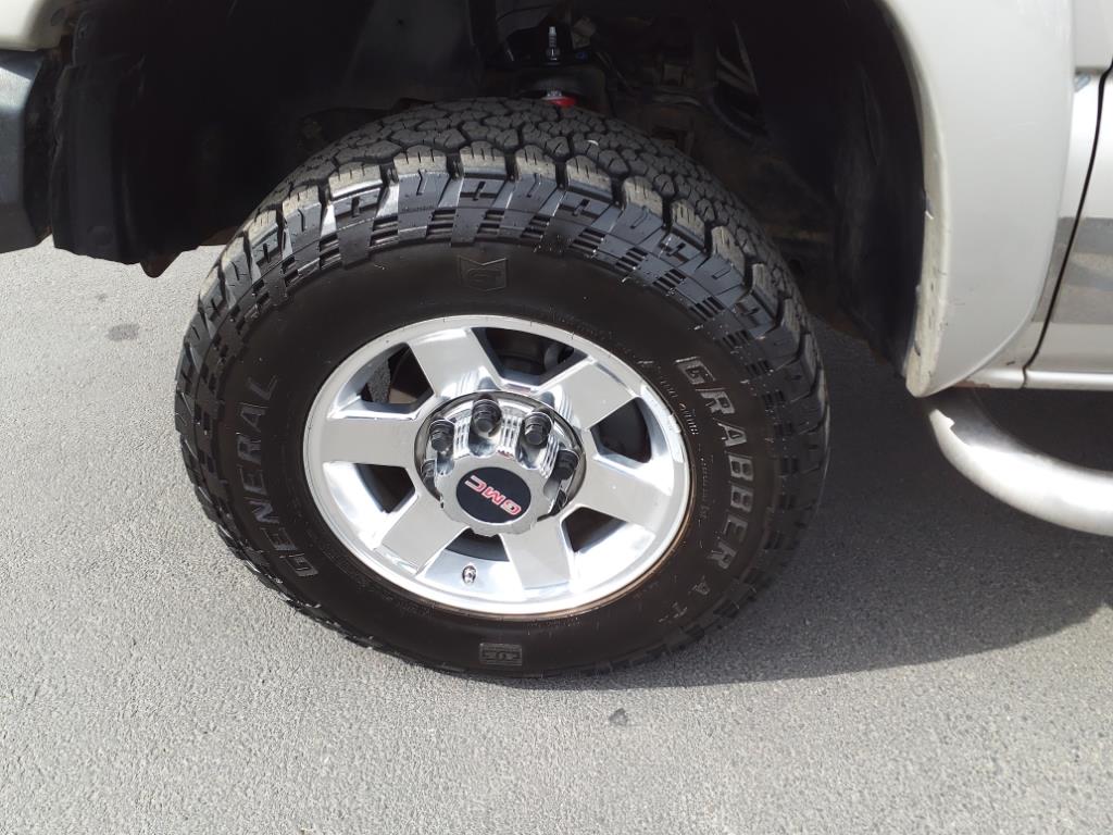 2004 Chevrolet Silverado 2500HD LS
