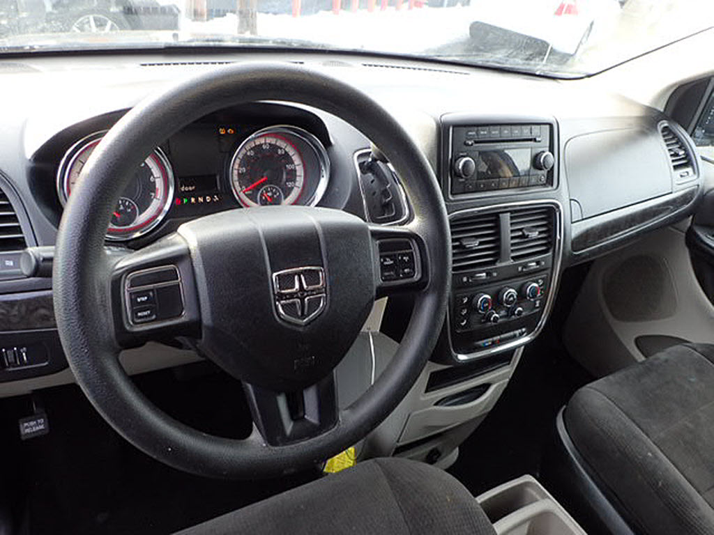 2013 Dodge Grand Caravan SE