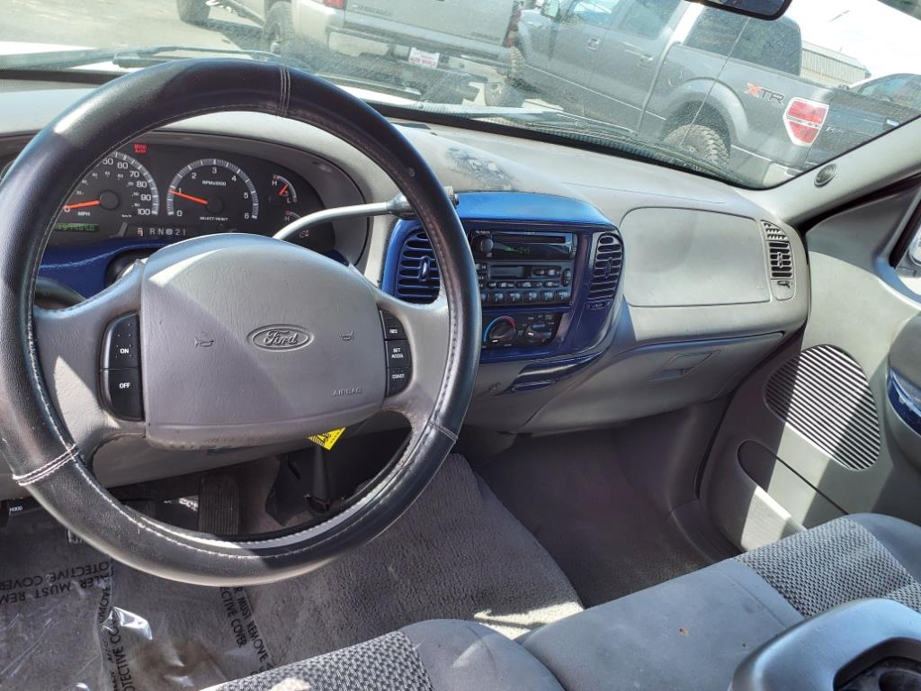 2003 Ford F-150 XLT