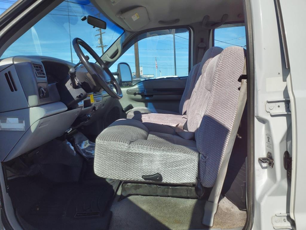 2002 Ford F-350 Super Duty XL