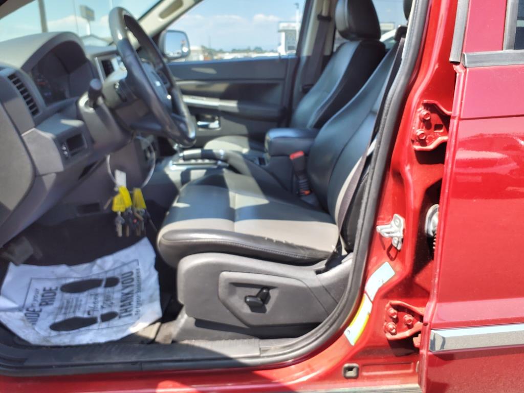 2010 Jeep Grand Cherokee Laredo
