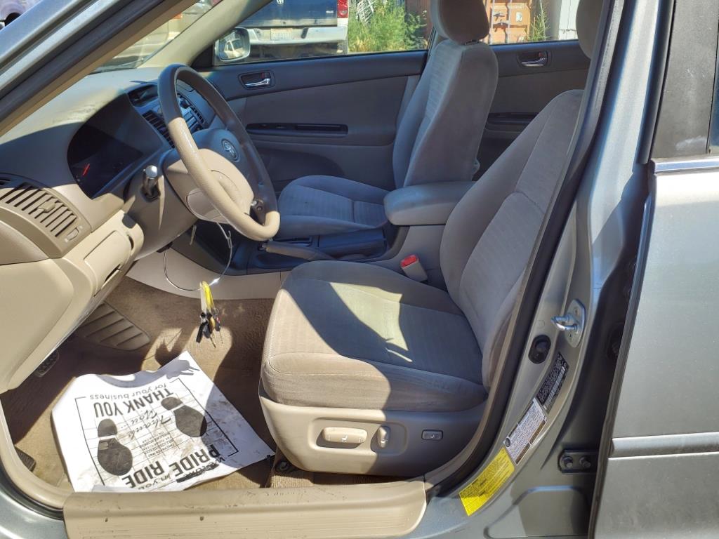 2006 Toyota Camry LE