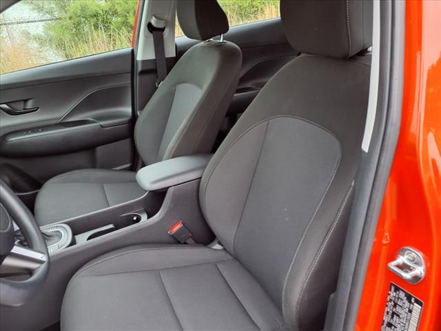 2024 Hyundai KONA SE