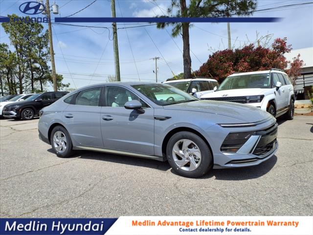2025 Hyundai SONATA SE