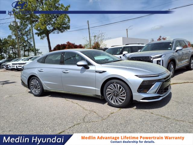 2025 Hyundai SONATA Hybrid SEL