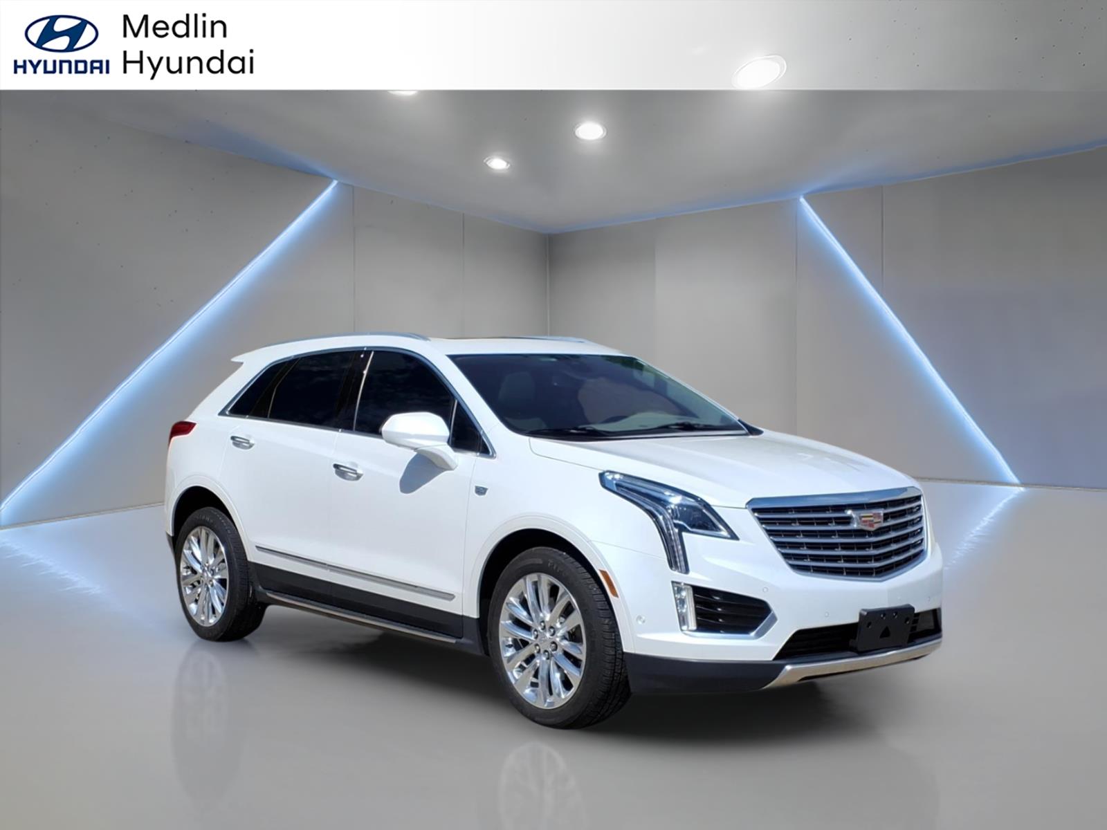 2017 Cadillac XT5 Platinum AWD