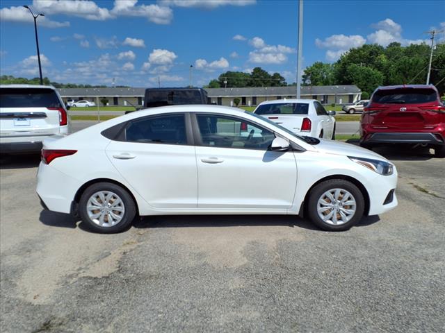 2021 Hyundai ACCENT SE