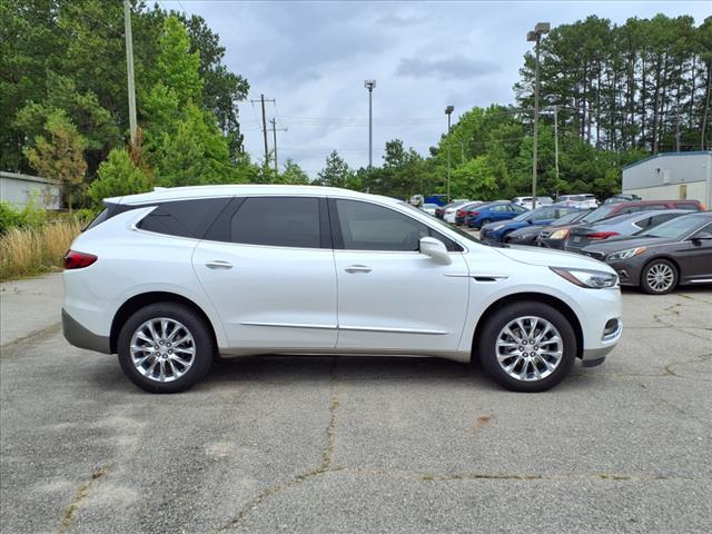 2021 Buick Enclave Essence